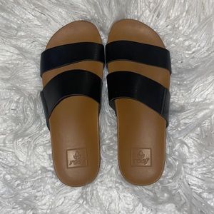 Reef sandals